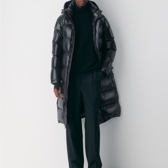 Aritzia The Super Puff™ Long Puffer Coat - Hi-Gloss (Black) - Size XL - Picture 4 of 7